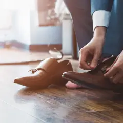 Monki: jak nosić te buty z klamrami? Porady stylistki