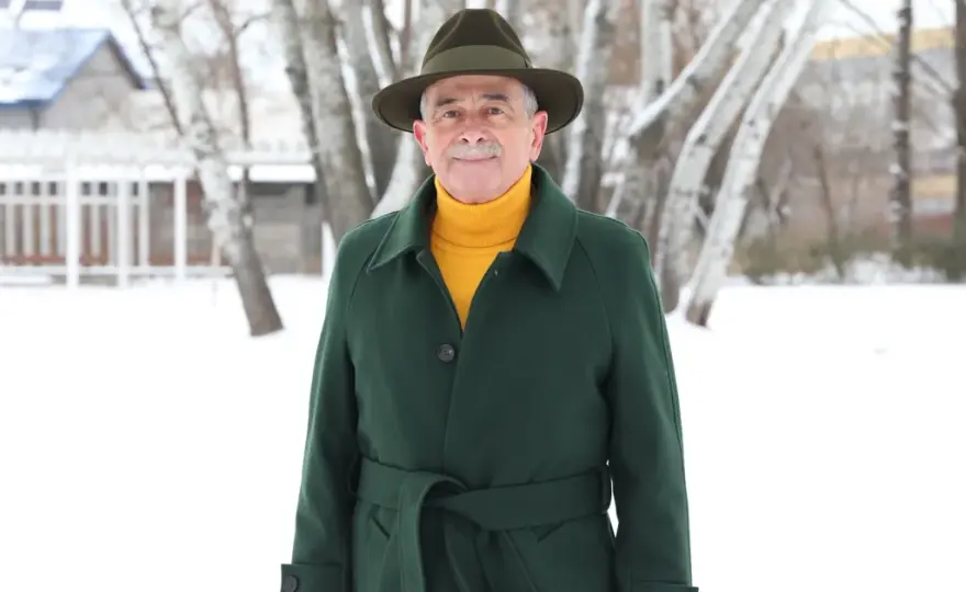Raglanowy rękaw w płaszczu - Dlaczego to klucz do stylu?